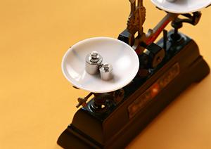 金箔の魅力と食べる際のポイントを徹底解説！2025年最新ガイド